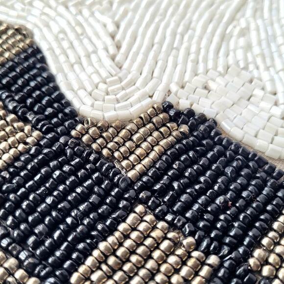 Tahari Checkered Halloween Ghost 14" Beaded Placemat Charger NEW - Picture 4 of 8